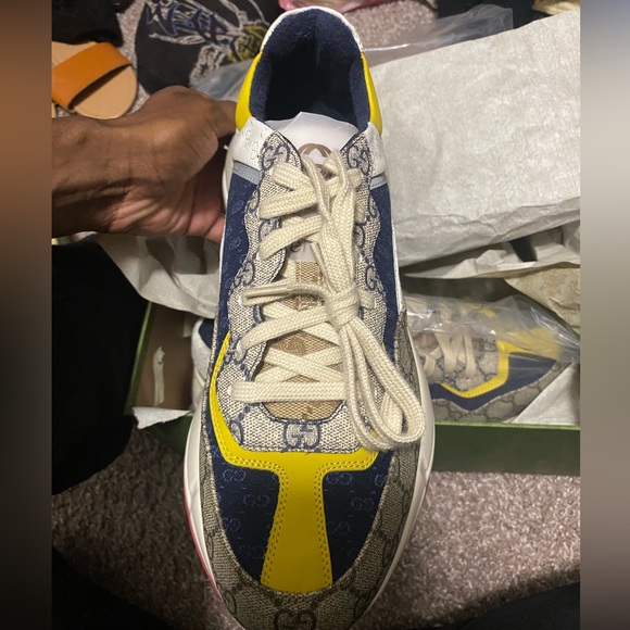 Gucci Rhyton Sneakers - Picture 3 of 6